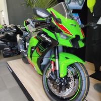 Kawasaki Ninja ZX - 10 R R