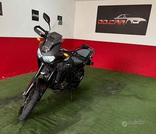 AFRICA TWIN 1100 C AUTOMATICO  DA VETRINA