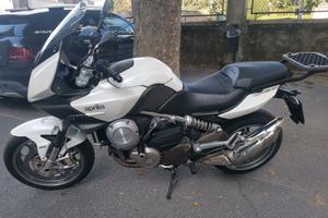 Aprilia Mana 850 gt
