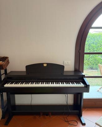 Pianoforte digitale Yamaha Clavinova CLP-910