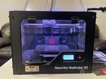 Stampante 3D MakerBot Replicator 2X