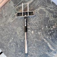 Bloccapedali Bloster   per tutte le  auto