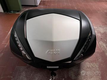 Bauletto Givi V47 Tech