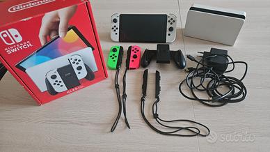 NINTENDO SWITCH OLED – BUNDLE COMPLETO