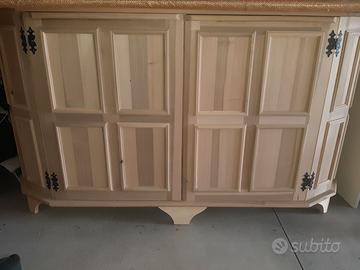 credenza in legno