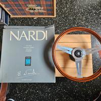 Volante Nardi in legno