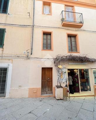MONOLOCALE A ALGHERO