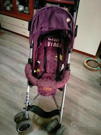 Passeggino CHIPOLINO leggero. 