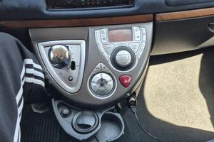 Lancia phedra
