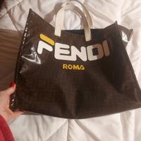 Shopping Fendi cristal usata