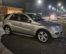 Mercedes benz ml 320 cdi off road pro