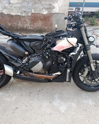 Ricambi ducati street fighter v2 e Panigale v2