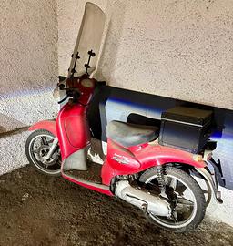Aprilia Scarabeo