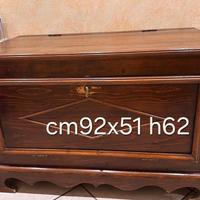 cassapanca in legno massello