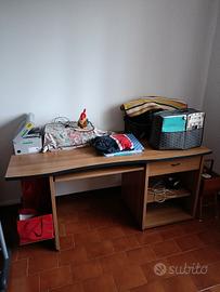 Scrivania 