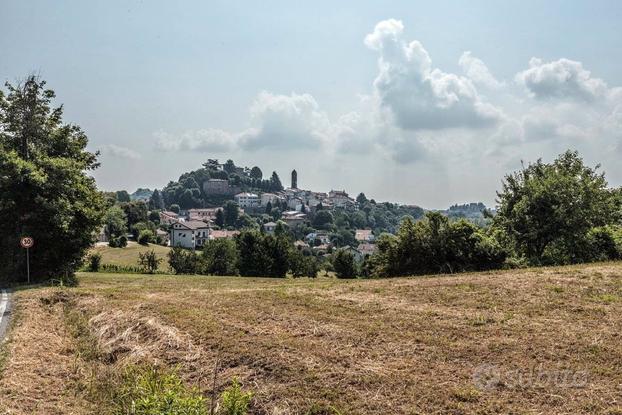 Fabbricato residenziale da ristrutt.nel centro