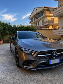 Mercedes Classe A 180d AMG Line Night Edition