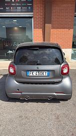 SMART FORTWO TURBO ALLESTIMENTO BRABUS