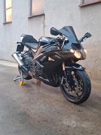 kawasaki zx10r