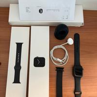 Apple Watch SE 44mm (A2352) + accessori