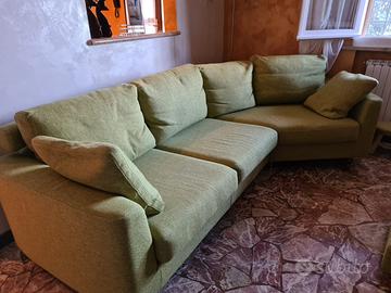 DIVANO AD ANGOLO
