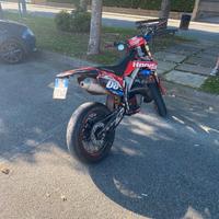 Hm crm f125 - 2011