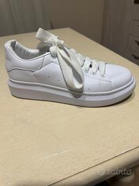 Scarpe parallele AMQ