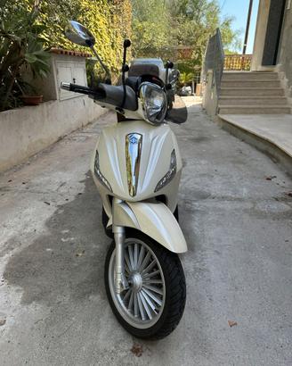 Piaggio Beverly 300 i.e. - 2015 - Bianco Perla - O