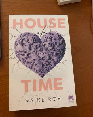 Libro “House of Time” di Naike Ror