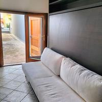 Mobile divano con letto a scomparsa