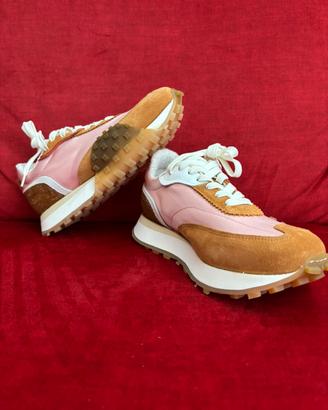 Filling pieces sneakers luxury NUOVE con cartellin