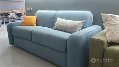 Divano letto nuovo di esposizione