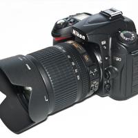 Nikon D90