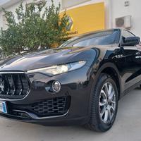 MASERATI Levante 3.0 V6 Diesel 250cv PARI AL NUOVO
