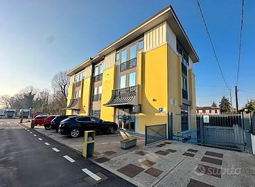 Intera palazzina in zona strategica