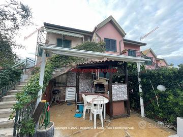 Appartamento, Campofelice di Roccella.