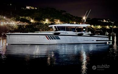 AXOPAR 37 XC Cross Cabin
