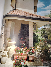 Villa indipendente con giardino