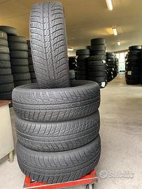 Pneumatici invernali 215 70 16 Nokian