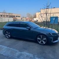 Audi Rs4  avant 2.9 TFSI quattro triptronic