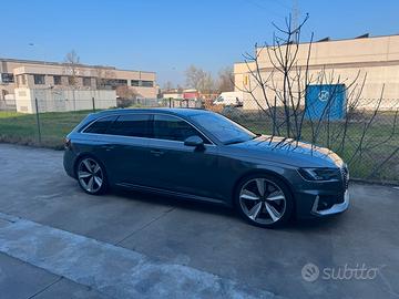 Audi Rs4  avant 2.9 TFSI quattro triptronic