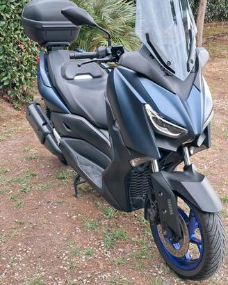 Yamaha xmax 300