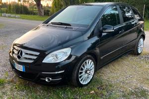 MERCEDES CLASSE B 200 CDI M SPORT