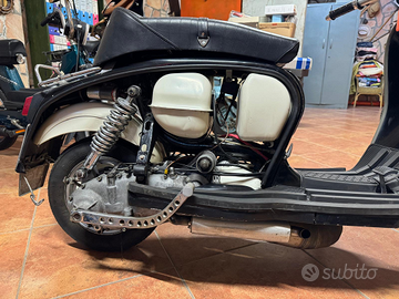 Lambretta DL macchia nera