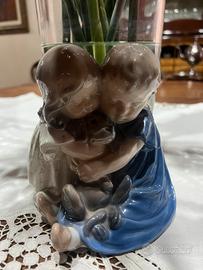 Bimbi con Cagnolino. Royal Copenhagen 404