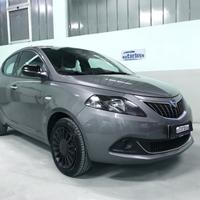 Lancia Ypsilon 1.0 FireFly 5 porte S&S Hybrid Silv