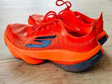 Scarpe Skechers Aero Tempo carbon, tg.37