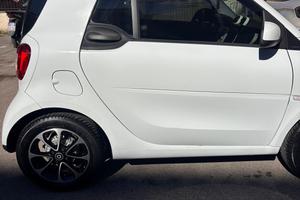 Smart Fortwo Coupé 1.0 benzina 71 CV