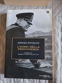 L'uomo della provvidenza - Arrigo Petacco