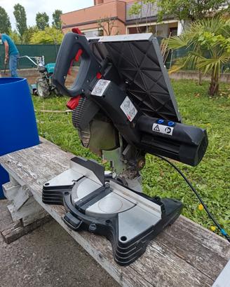 Troncatrice Radiale Würth KTS 305-LM - legno